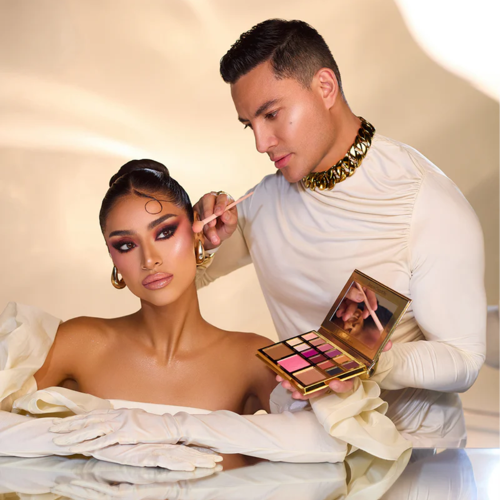 Paleta de Rostro y Sombras Yo Soy - Victor Guadarrama X Beauty Creations